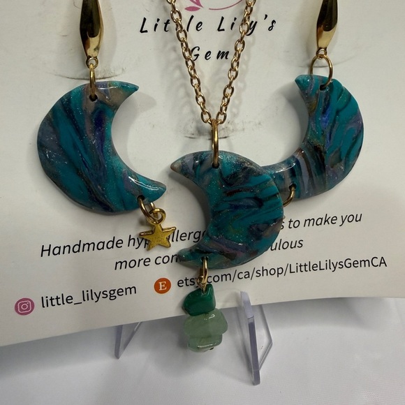 Little Lily’s Gem Jewelry - Marble Green Moon Earrings Set